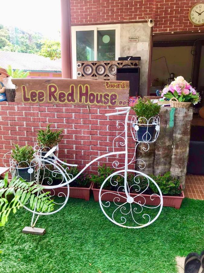 Hotel Lee Red House à Ban Lak Uan Extérieur photo